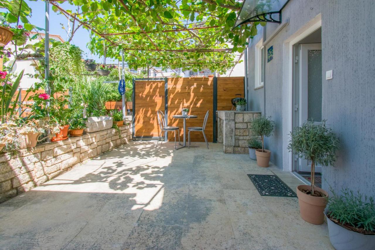 Apartman Enjoy Rovinj Exterior foto
